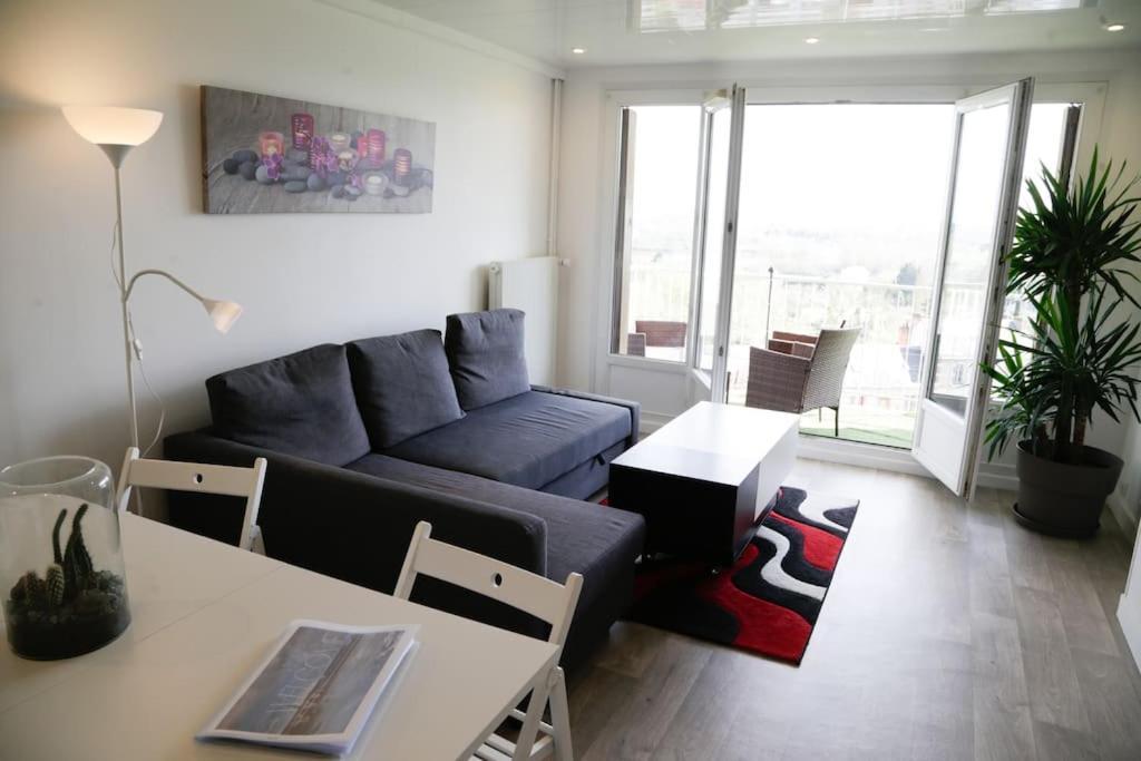 דירות בלואה Le Refuge Blesois Avec Parking Prive - Blesois Refuge With Private Parking מראה חיצוני תמונה