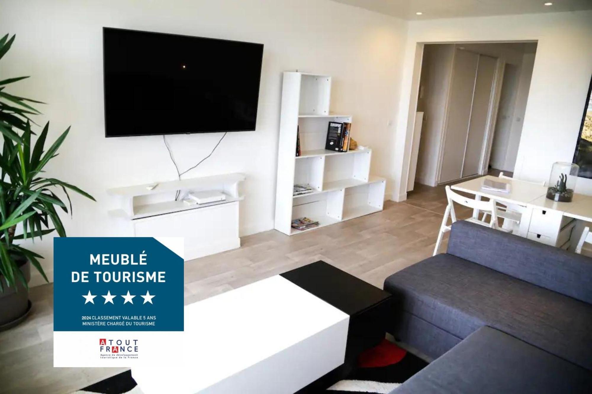 דירות בלואה Le Refuge Blesois Avec Parking Prive - Blesois Refuge With Private Parking מראה חיצוני תמונה